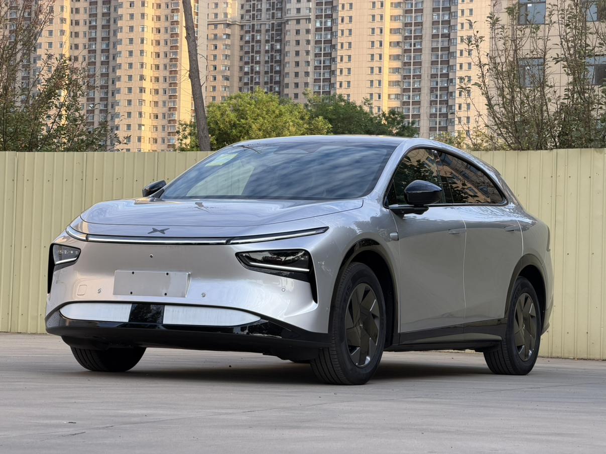 XPENG G7 2025 Eléctrico 702 Autonomía Extendida Max — 1