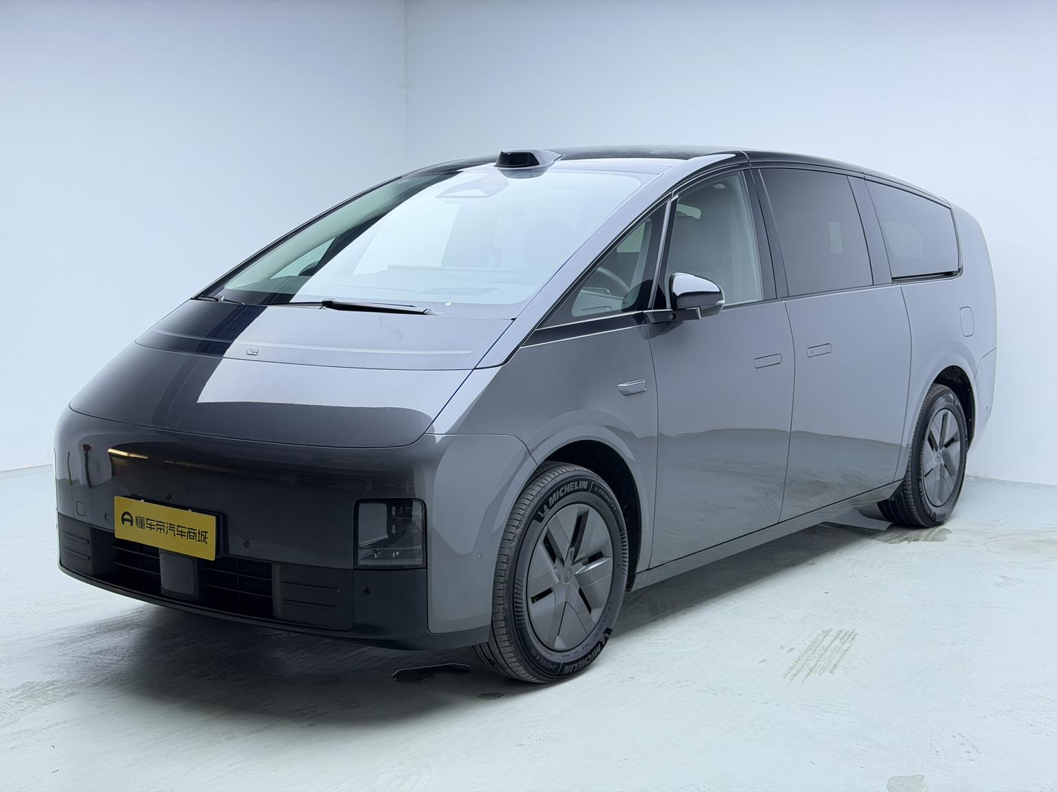 Li Auto MEGA 2024 Ultra — 1