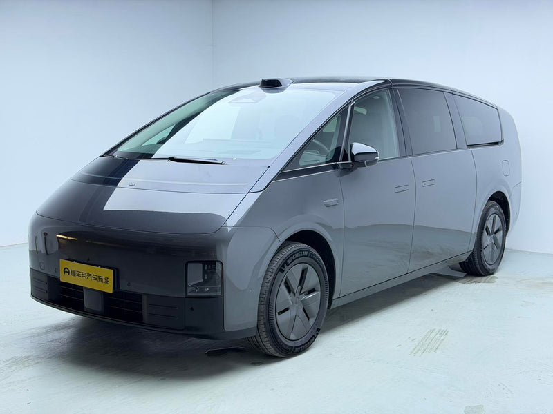 Li Auto MEGA 2024 Ultra — 1