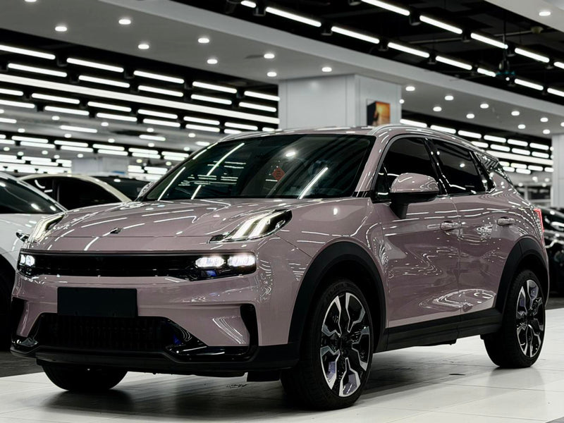 Lynk & Co 06 PHEV 2023 Remix Shero — 1