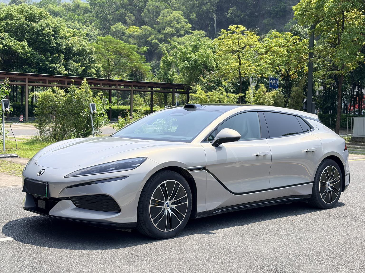 DENZA Z9GT EV 2026 Flash-Charge Flagship | vehículo usado de origen China — 1
